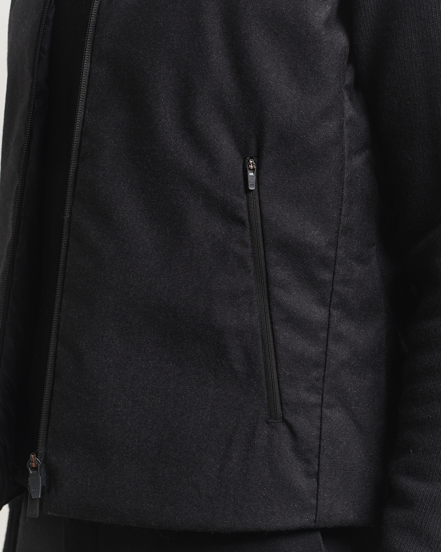 Herre | Veste | UBR | Raptor Lightweight Vest Savile Black Melange