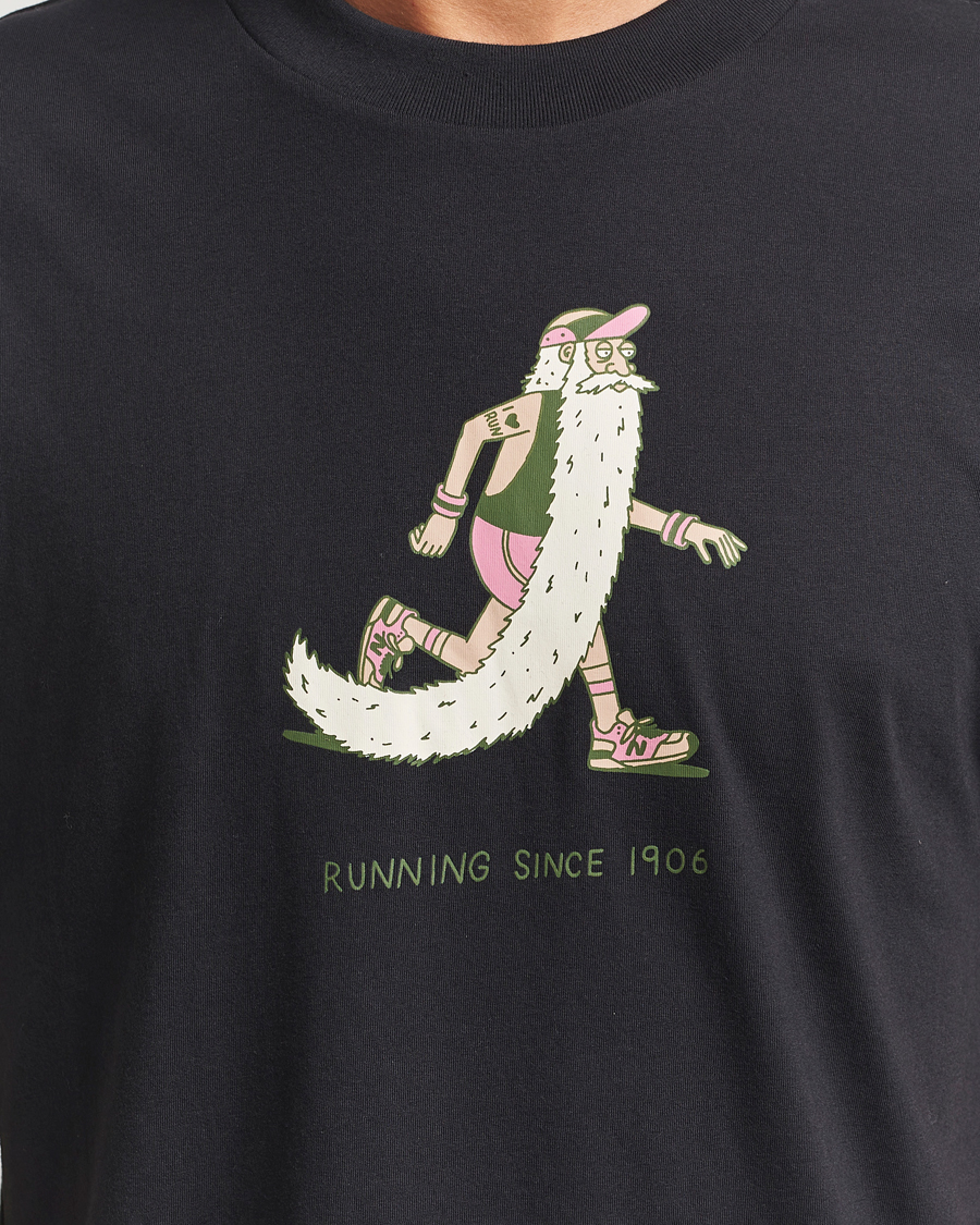 Herre | T-Shirts | New Balance | Bearded Runner T-Shirt Black