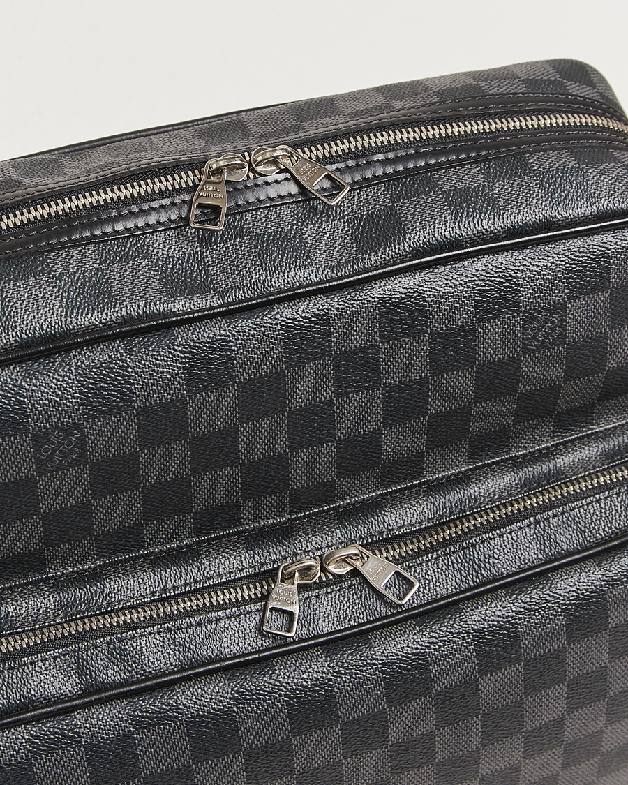 Herre | Pre-Owned & Vintage Bags | Louis Vuitton Pre-Owned | Leoh Shoulder Bag Damier Graphite