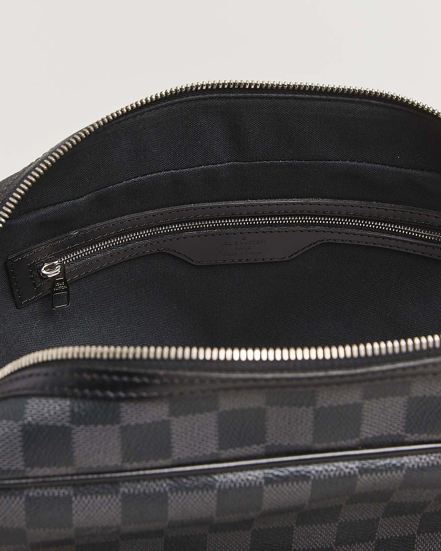 Herre | Pre-Owned & Vintage Bags | Louis Vuitton Pre-Owned | Leoh Shoulder Bag Damier Graphite