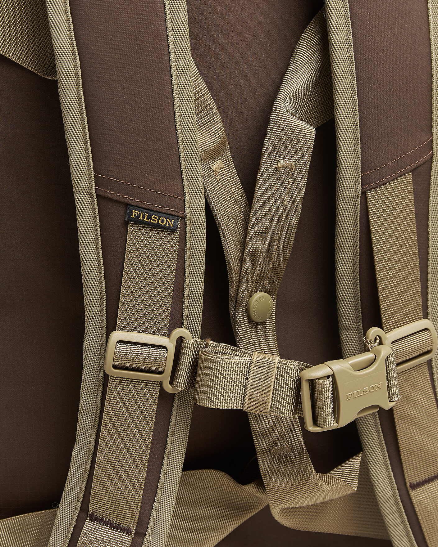 Herre | Tasker | Filson | Scout 50L Duffle Brown