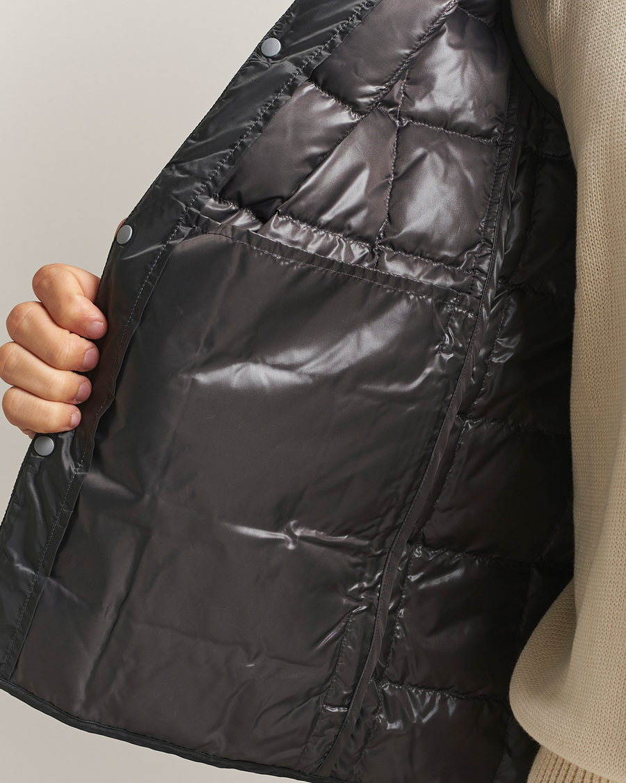 Herre | Jakker | TAION | V-Neck Lightweight Down Vest Dark Grey