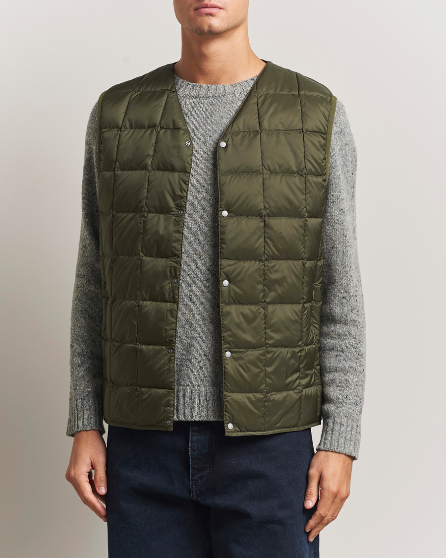 Herre | Veste | TAION | V-Neck Lightweight Down Vest Dark Olive