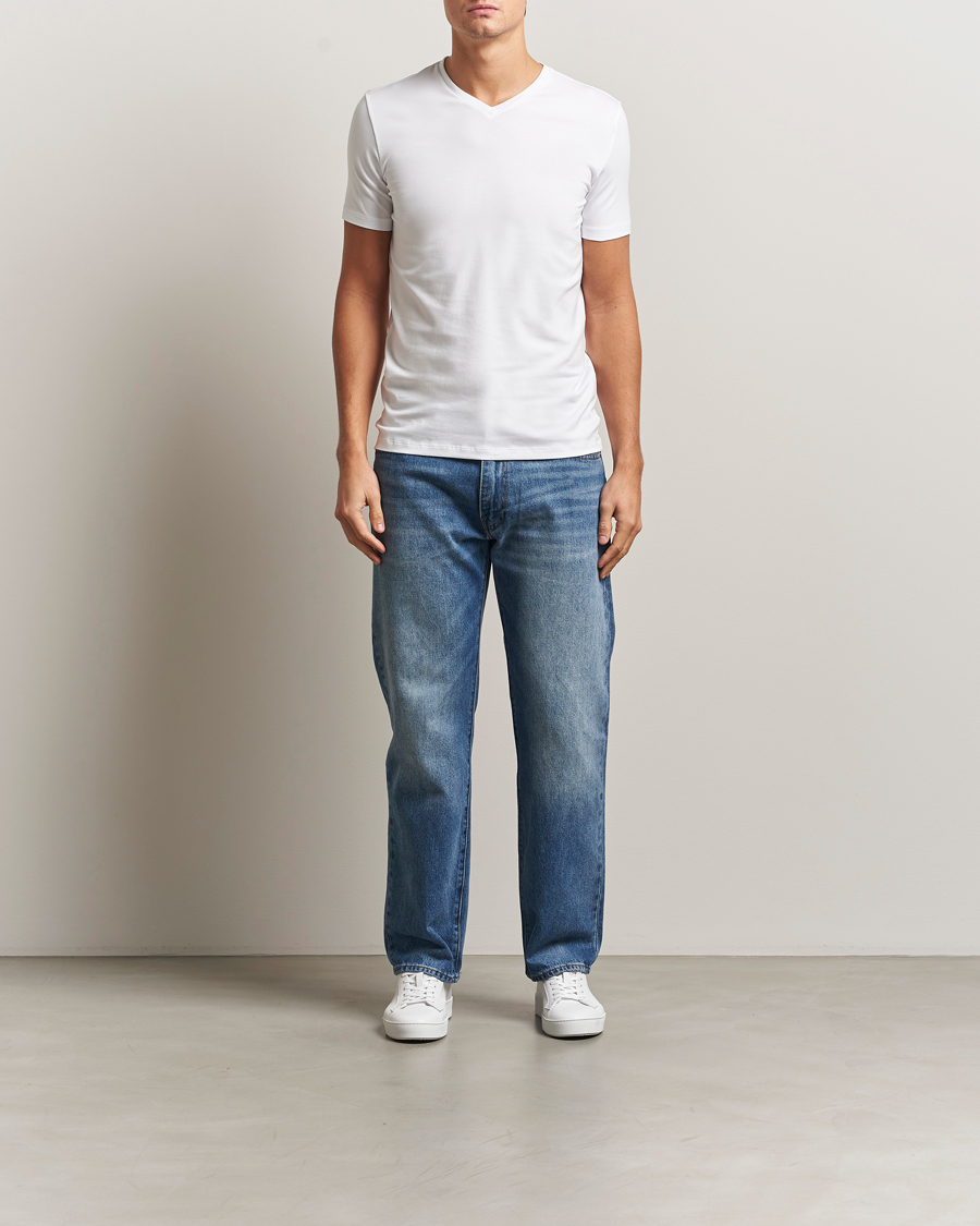 Herre | T-Shirts | Falke | 2-Pack Cotton V-Neck T-Shirt White