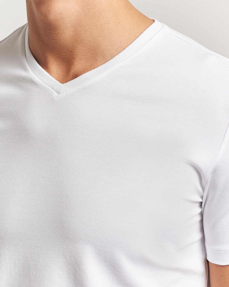 Herre | T-Shirts | Falke | 2-Pack Cotton V-Neck T-Shirt White