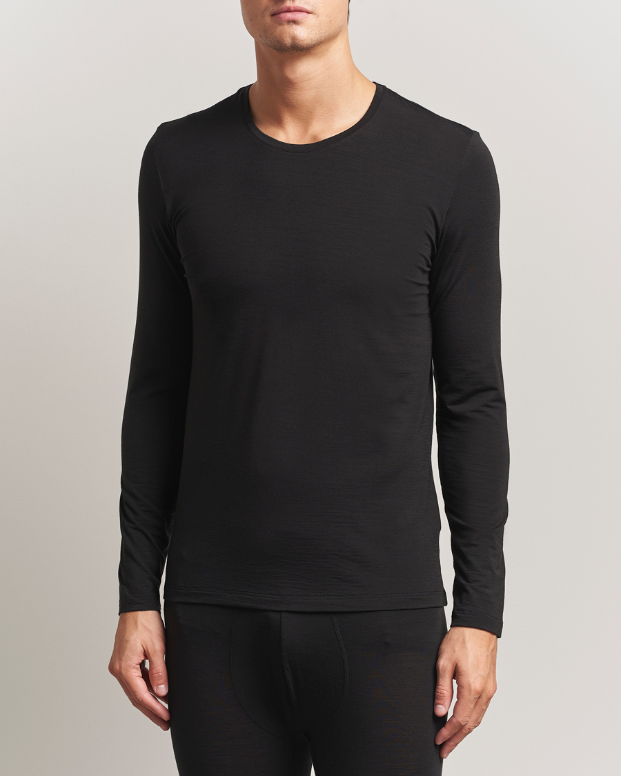 Herre | T-Shirts | Falke | Clima Wool Wool Long Sleeve T-Shirt Black