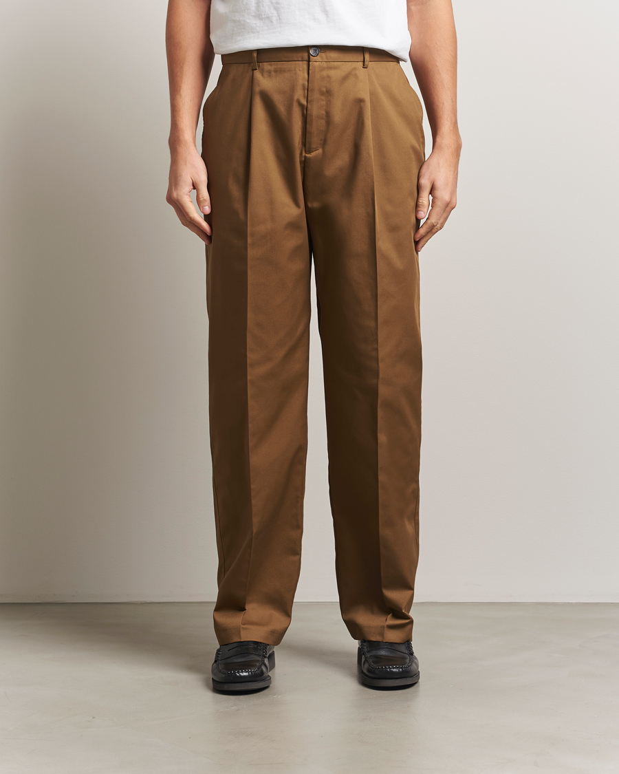 Herre | Bukser | LES DEUX | Reece Pleated Heavy Twill Pant Dark Sand