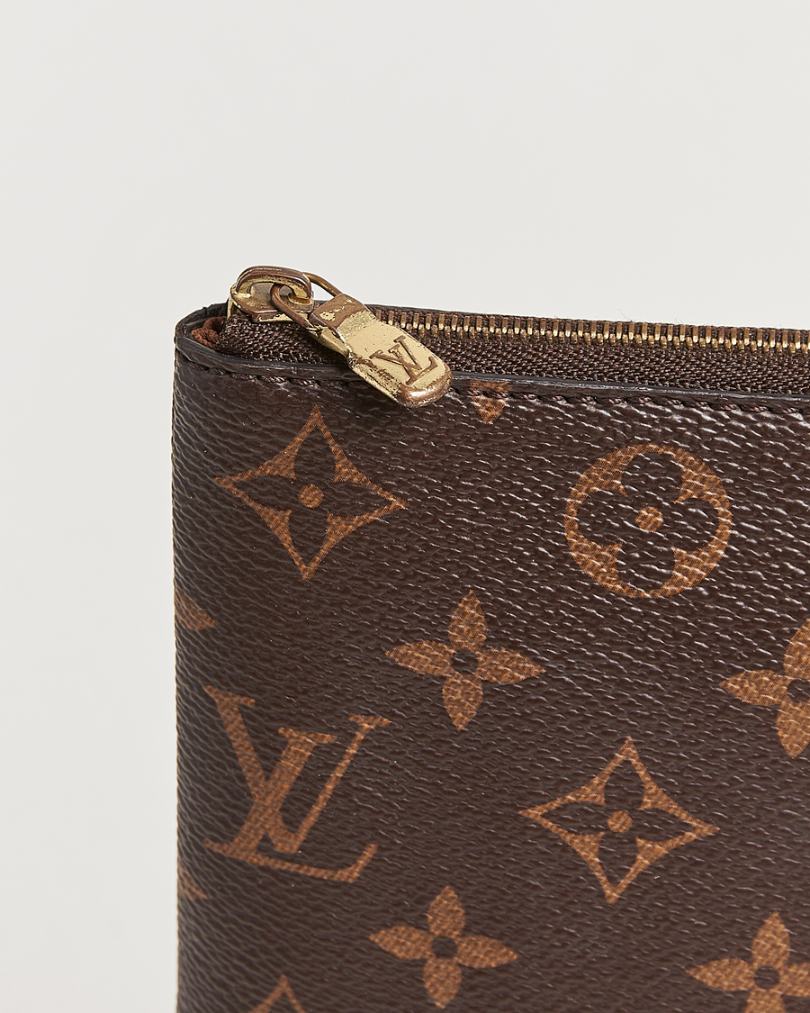Herre | Pre-Owned & Vintage Bags | Louis Vuitton Pre-Owned | Posh Document Bag Monogram