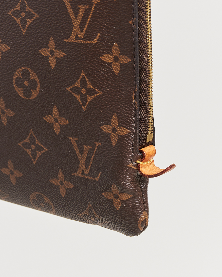 Herre | Pre-Owned & Vintage Bags | Louis Vuitton Pre-Owned | Posh Document Bag Monogram