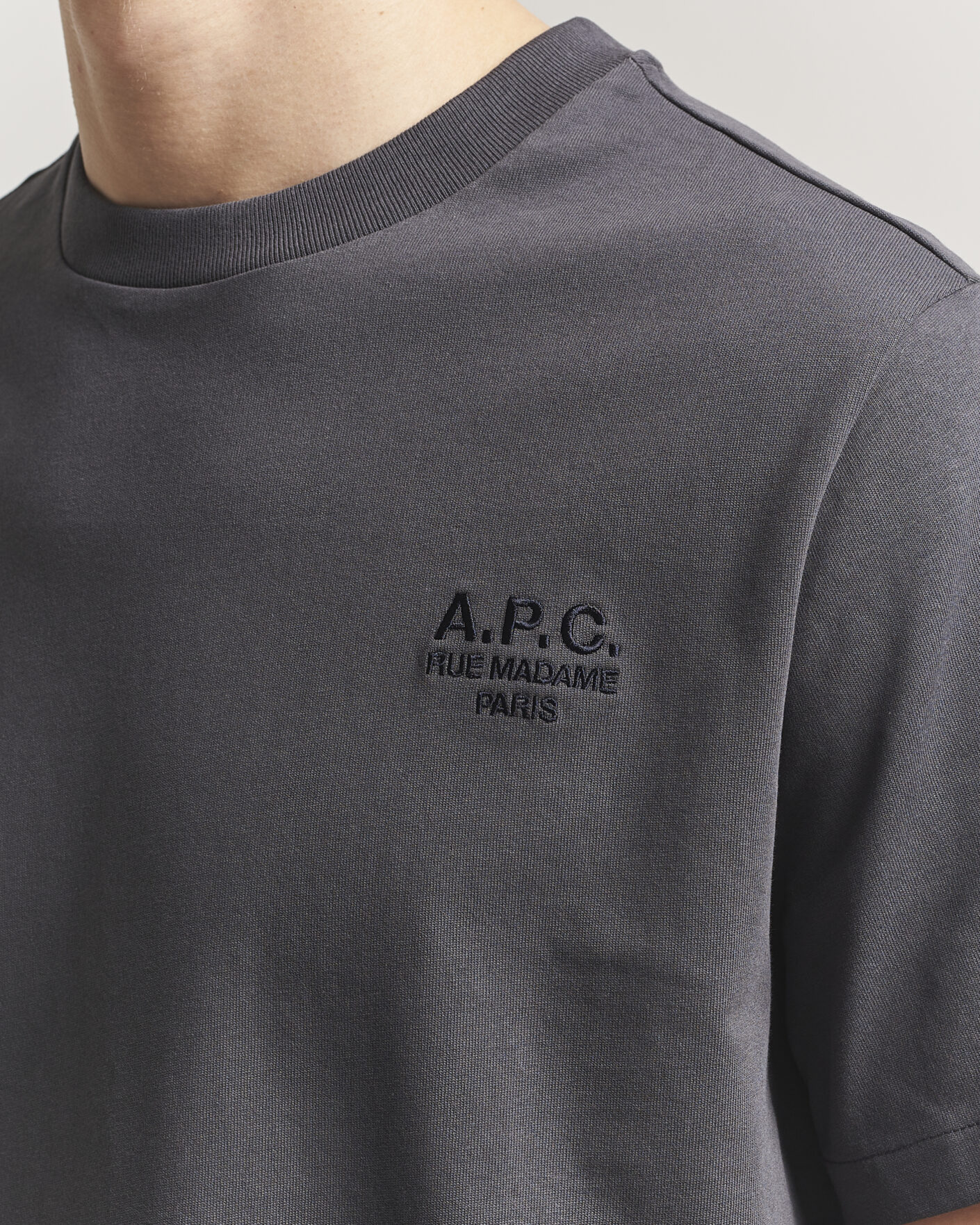 Herre | T-Shirts | A.P.C. | Rue Madame T-Shirt Faded Black