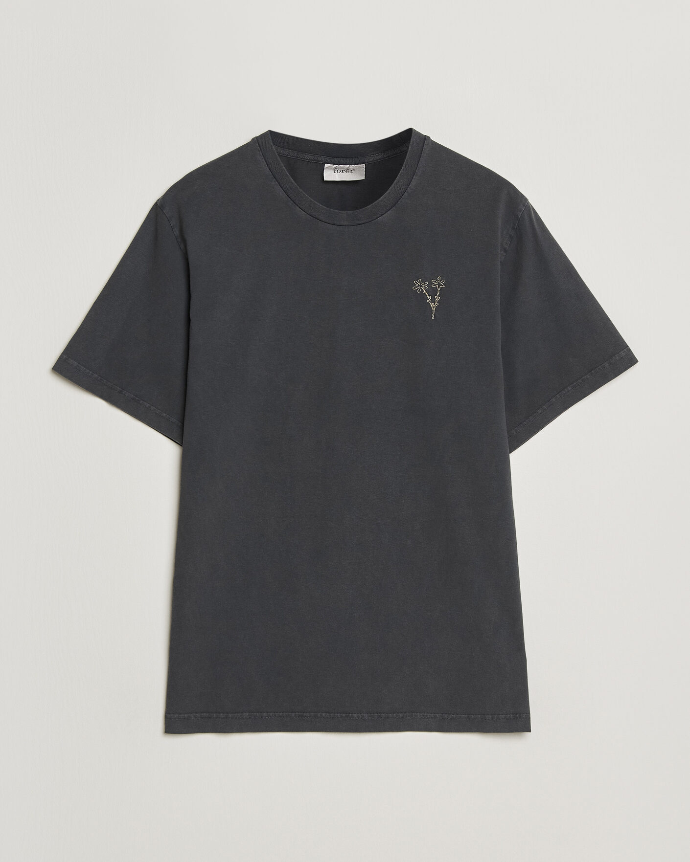 Herre | T-Shirts | Forét | Bouquet T-Shirt Washed Black