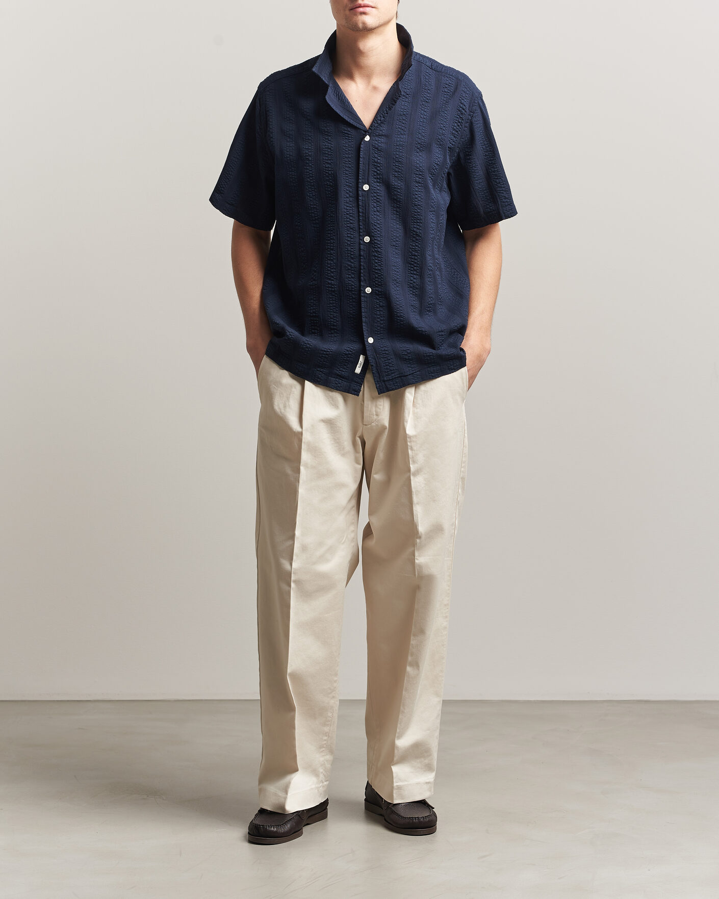 Herre | Skjorter | Forét | Peer Jacquard Stripe Regular Fit SS Shirt Navy