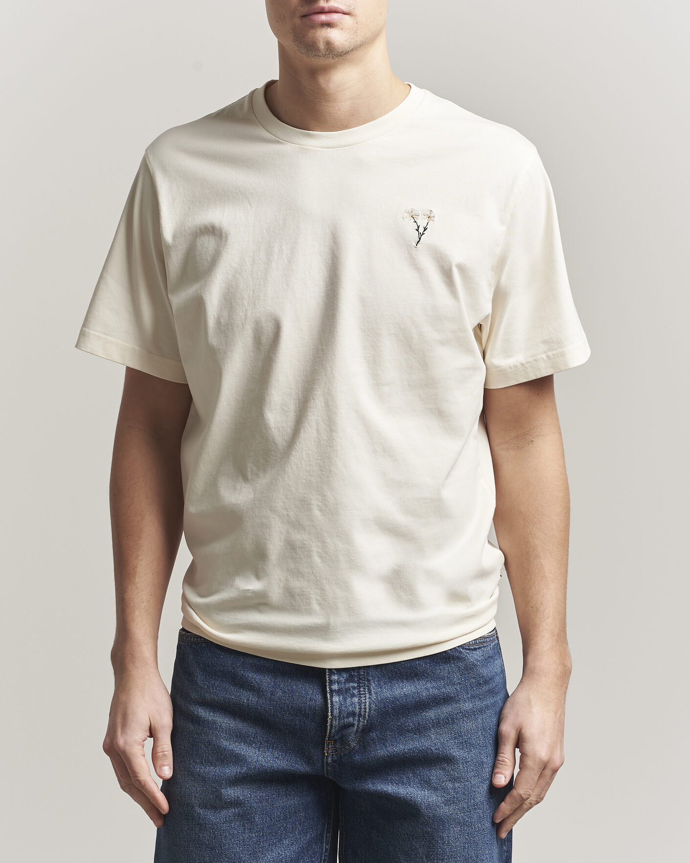 Herre | T-Shirts | Forét | Posy T-Shirt Cloud