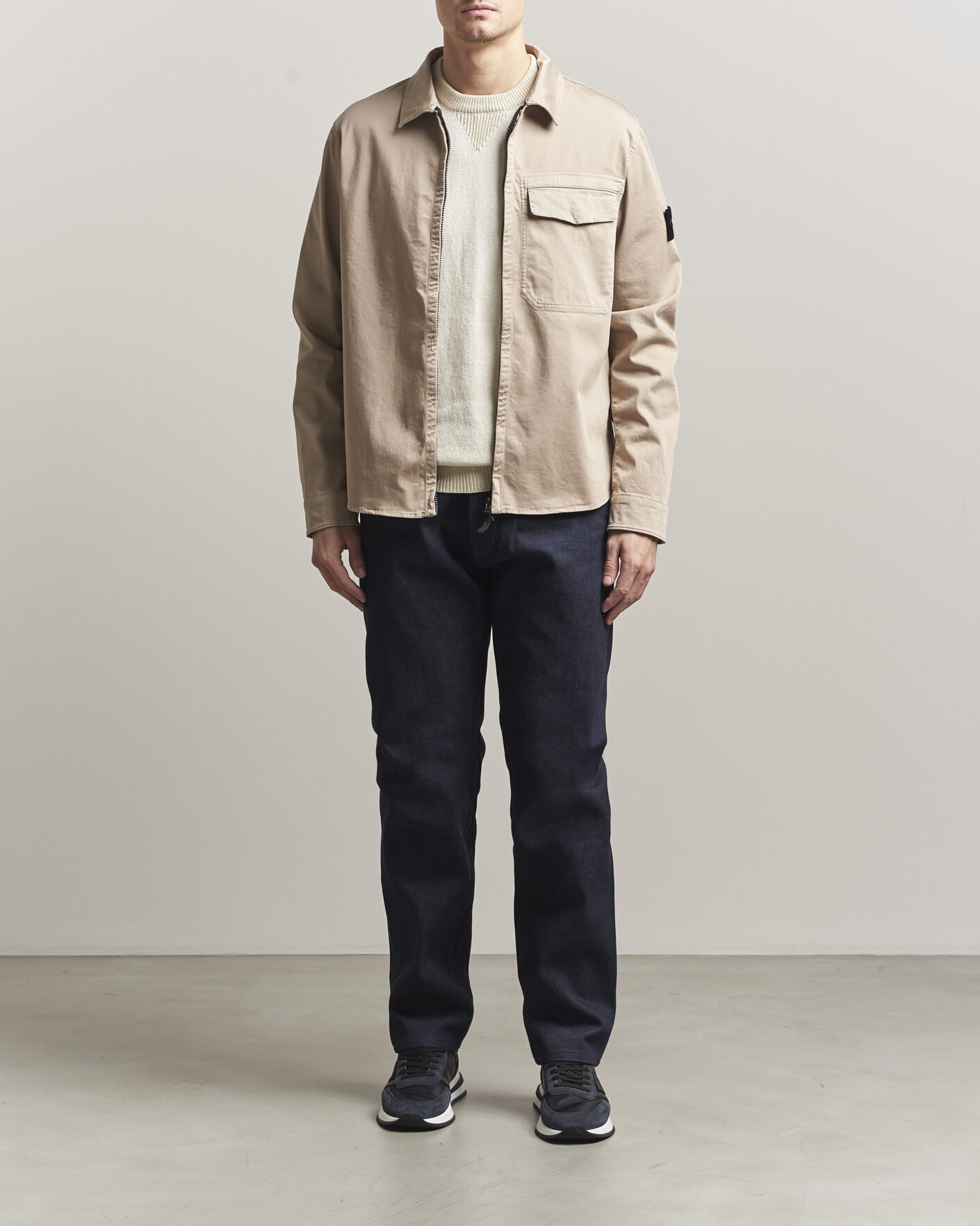 Herre | Skjorter | Stone Island | Cotton Stretch Zip Overshirt Desert