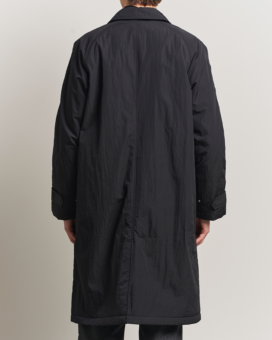 Sunflower Relaxed Nylon Coat Black - CareOfCarl.dk