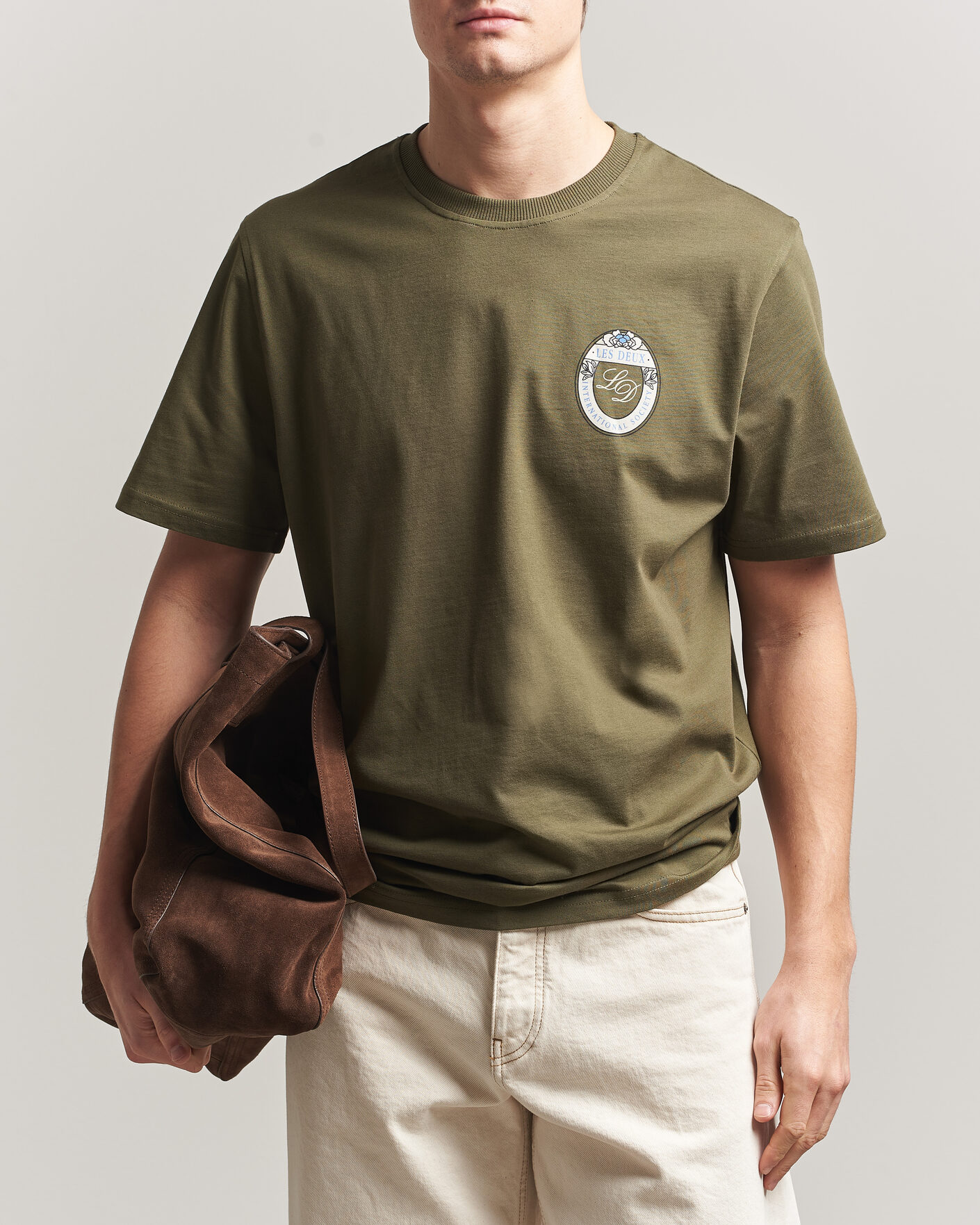 Herre | T-Shirts | LES DEUX | Brday Emblem T-Shirt Olive Night Green