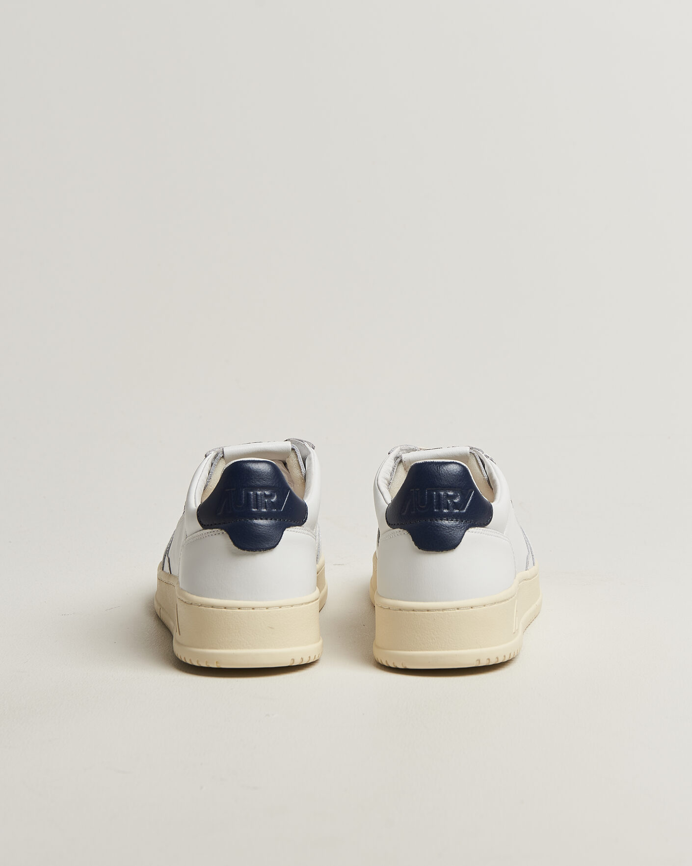 Herre | Sneakers | Autry | Medalist Low Sneaker White/Space