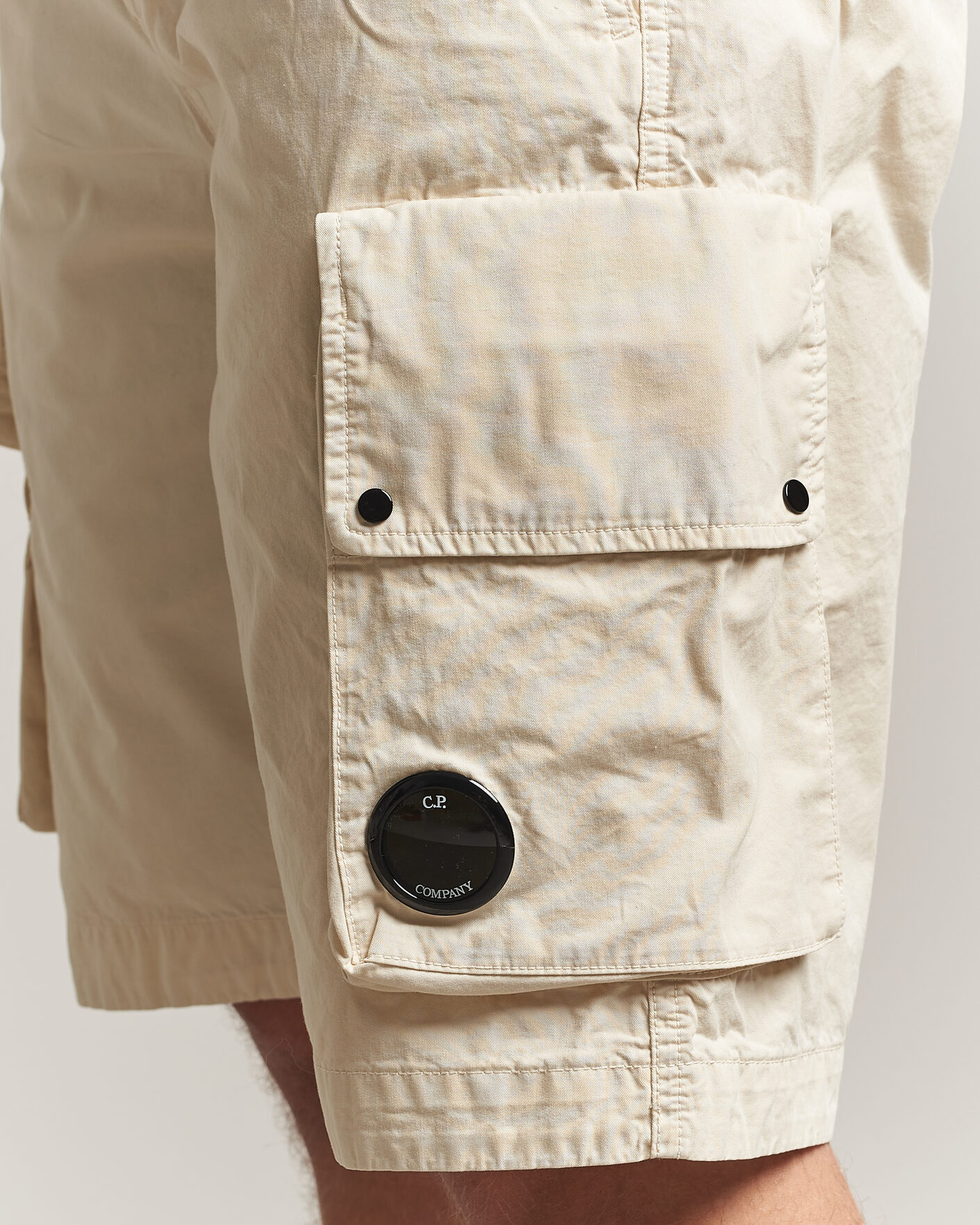 Herre | Shorts | C.P. Company | Cotton Gabardine Cargo Shorts Cream