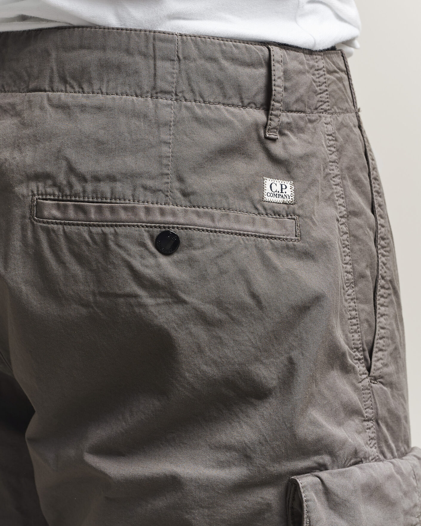 Herre | Shorts | C.P. Company | Cotton Gabardine Cargo Shorts Washed Black