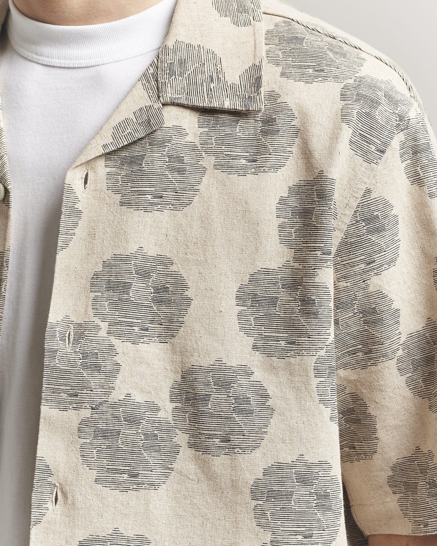 Herre | Skjorter | NN07 | Ole Printed Short Sleeve Shirt Oatmeal