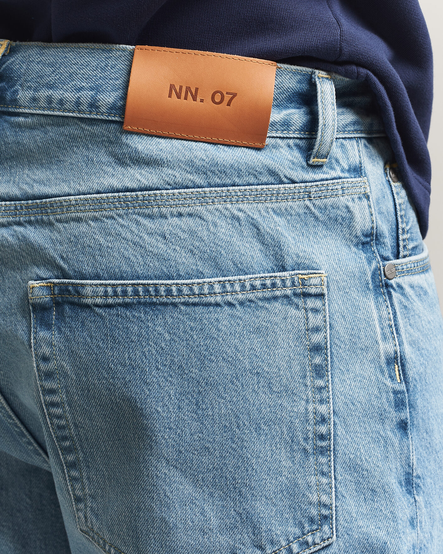 Herre | Skjorter | NN07 | Otis Loose Fit Selvedge Jeans Light Blue