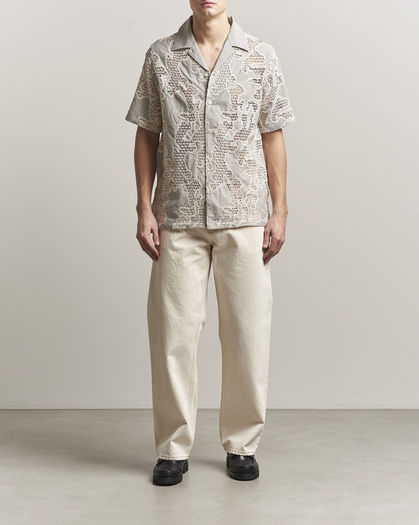 Herre | Skjorter | NN07 | Julio Flower Short Sleeve Shirt Deep Truffle