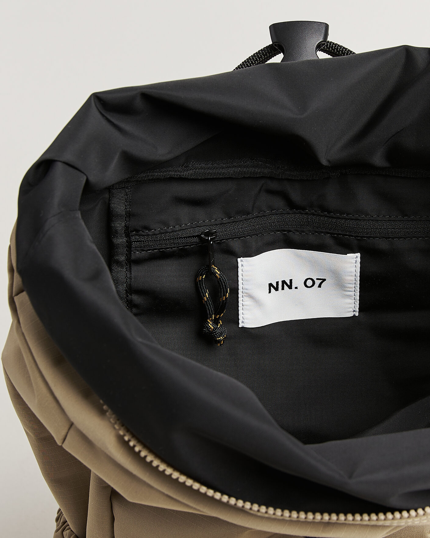 Herre | Tasker | NN07 | Nylon Ripstop Rolltop Backpack Desert Khaki