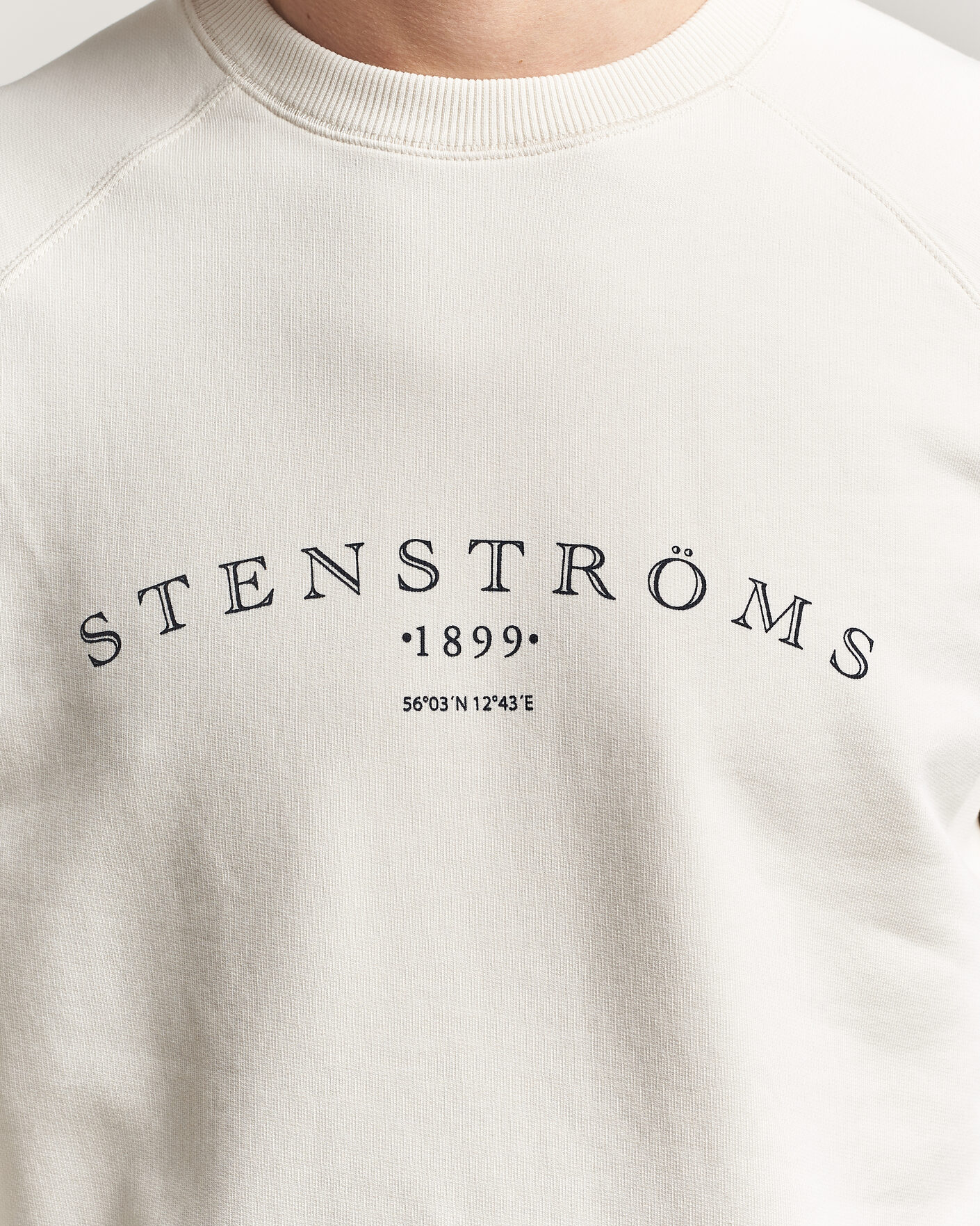 Herre | Trøjer | Stenströms | Raglan Crew Logo Sweater White
