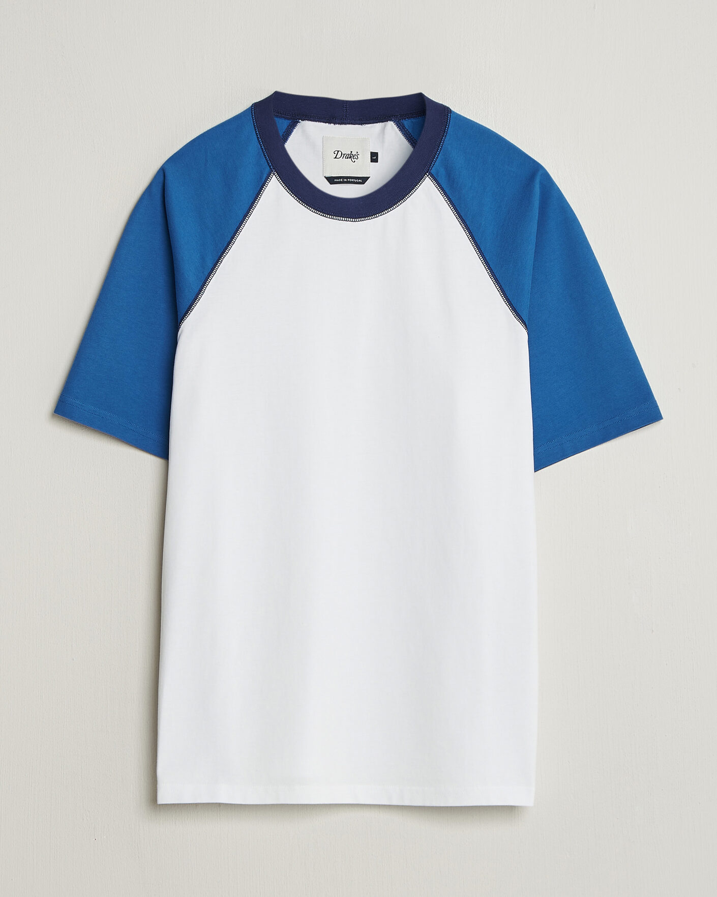 Herre | T-Shirts | Drake's | Two Tone Raglan T-Shirt White/Blue