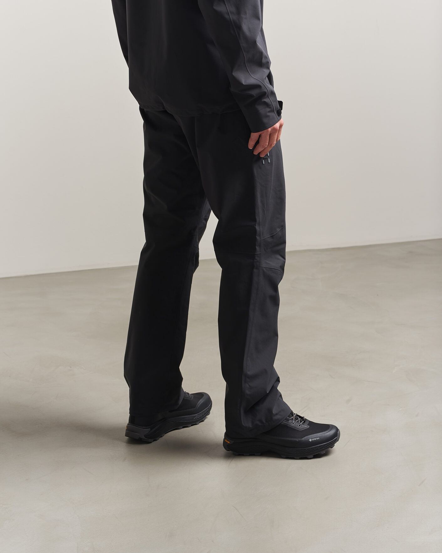 Herre | Vandresko | Haglöfs | L.I.M Horizon Hike GORE-TEX Sneaker Black