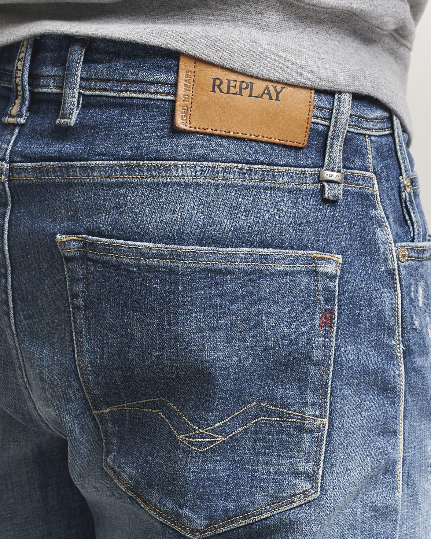 Herre | Shorts | Replay | RBJ981 Shredded Denim Shorts Medium Blue