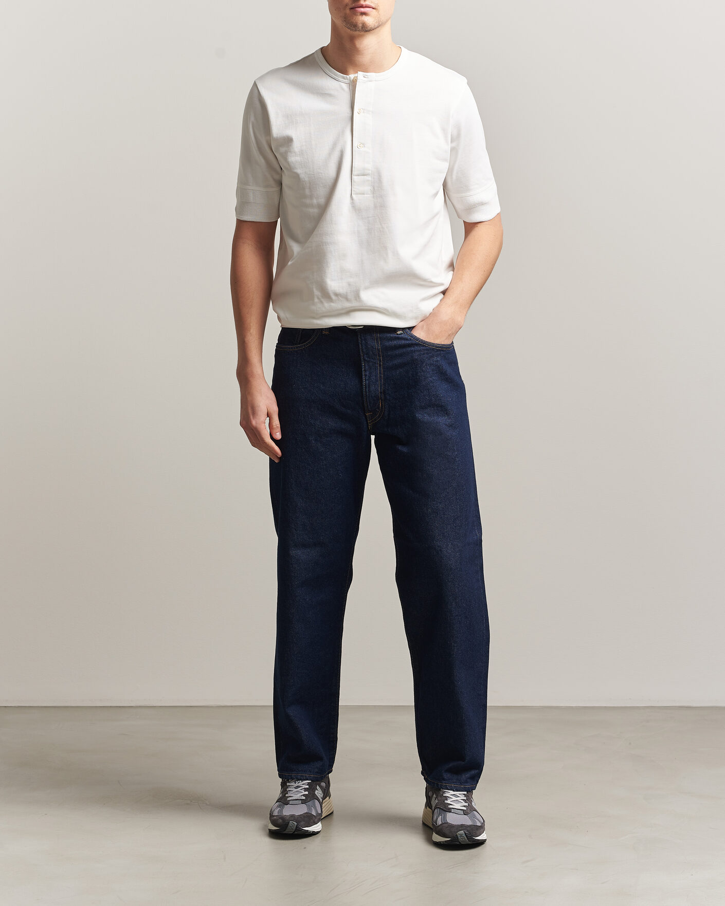 Herre | T-Shirts | Merz b. Schwanen | Classic Organic Cotton Short Sleeve Henley White