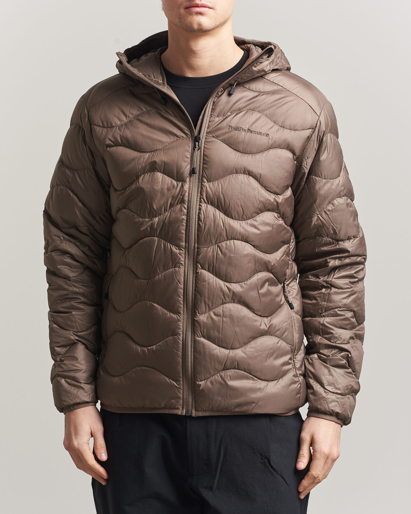 Herre | Jakker | Peak Performance | Helium Down Hooded Jacket Terrian Tan