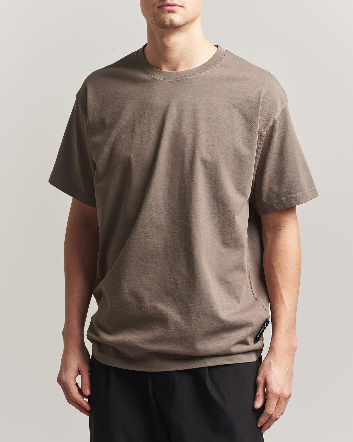Herre | T-Shirts | Peak Performance | Heavy Cotton T-Shirt Terrian Tan