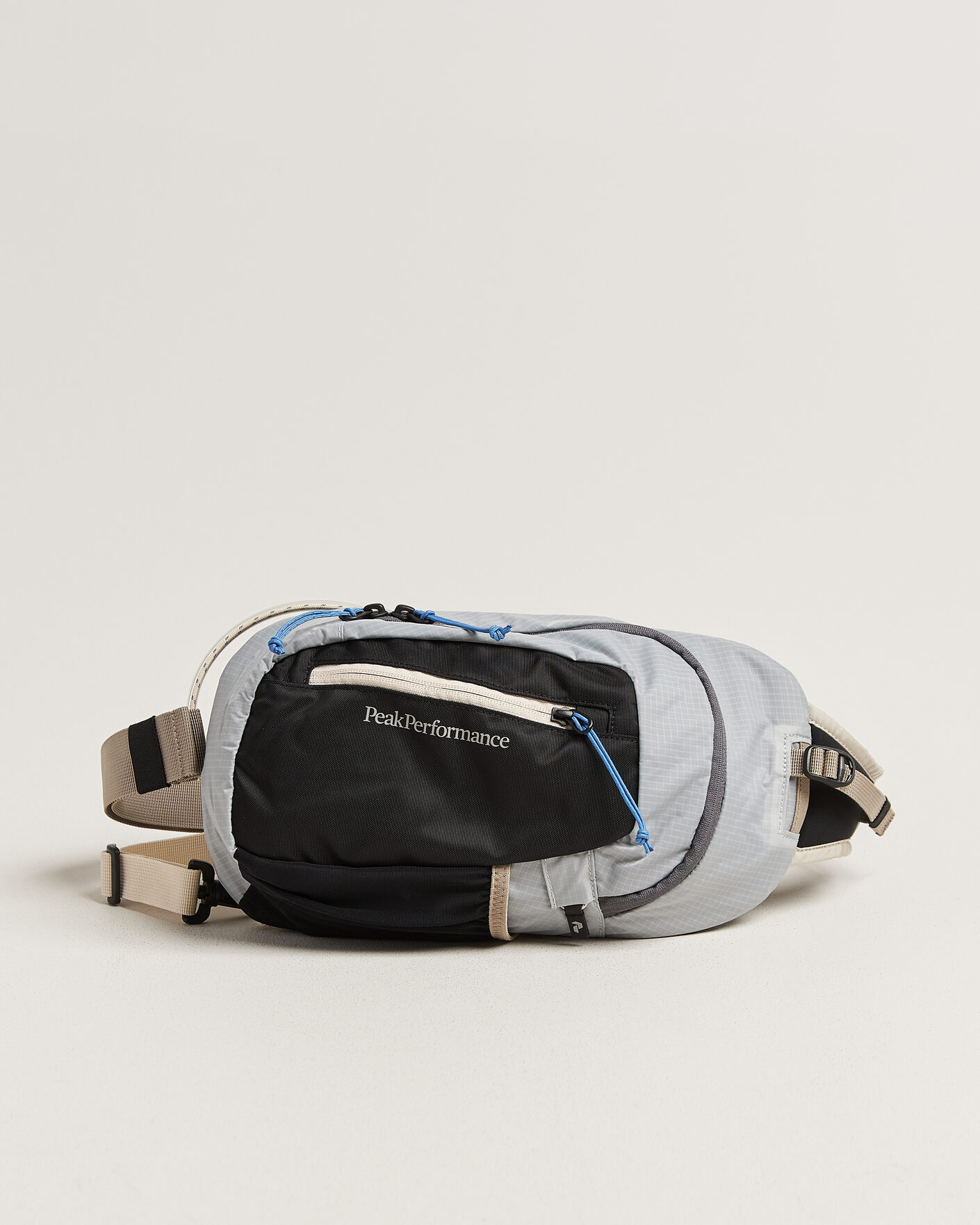 Herre | Tasker | Peak Performance | Outdoor Sling Bag Summit Smoke