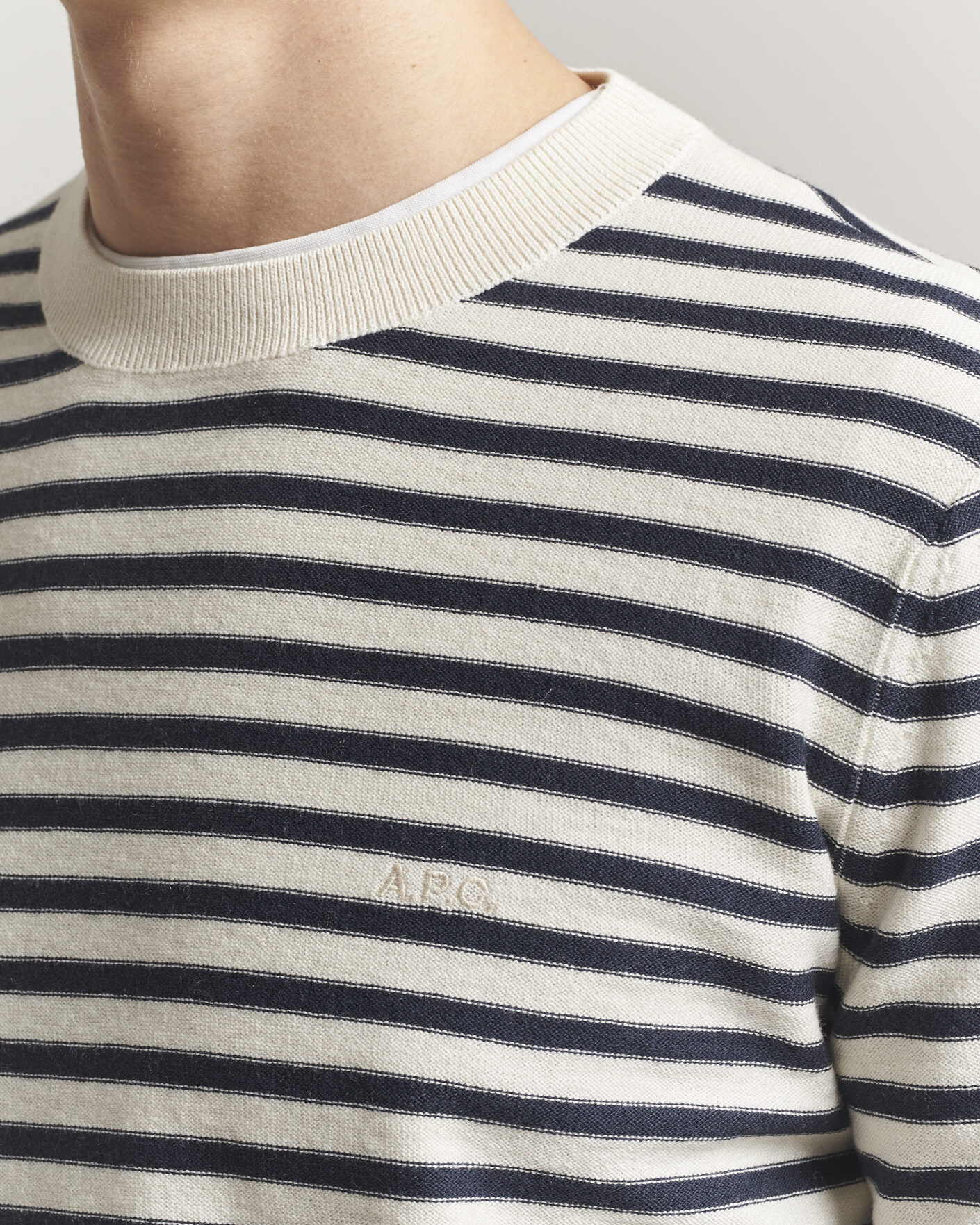 Herre | Trøjer | A.P.C. | Paul Striped Knitted Sweater Ecru/Dark Navy