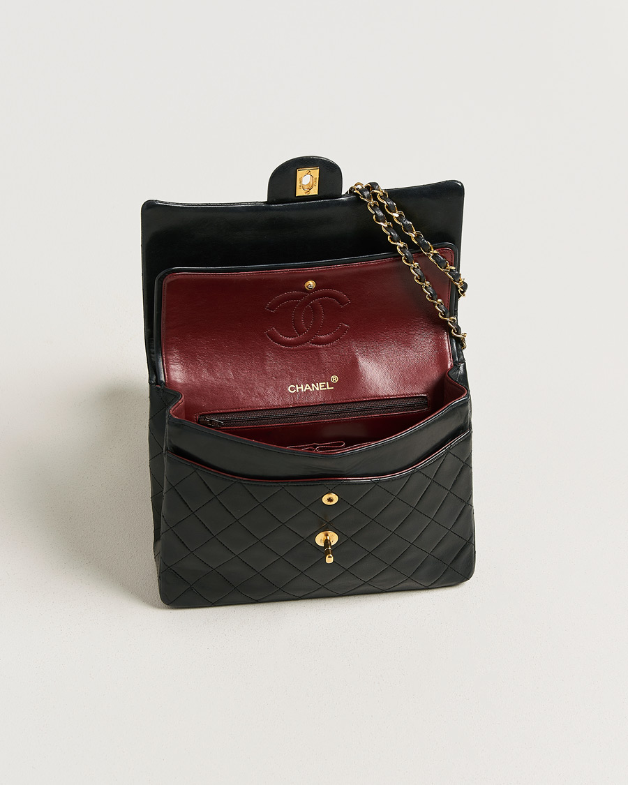 Herre | Pre-Owned & Vintage Bags | Chanel Pre-Owned | Single Flap Bag Lambskin Black