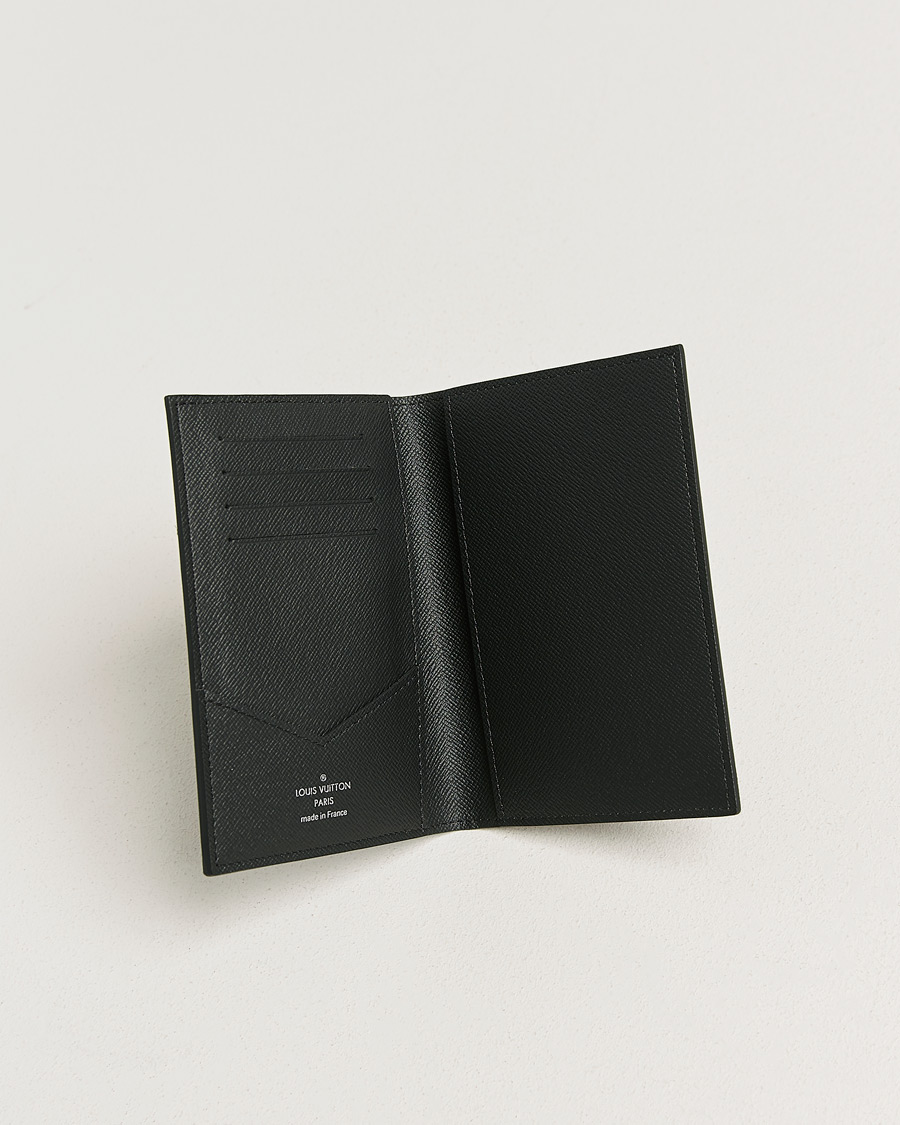 Herre | Pre-Owned & Vintage Bags | Louis Vuitton Pre-Owned | Passport Cover Monogram Eclipse