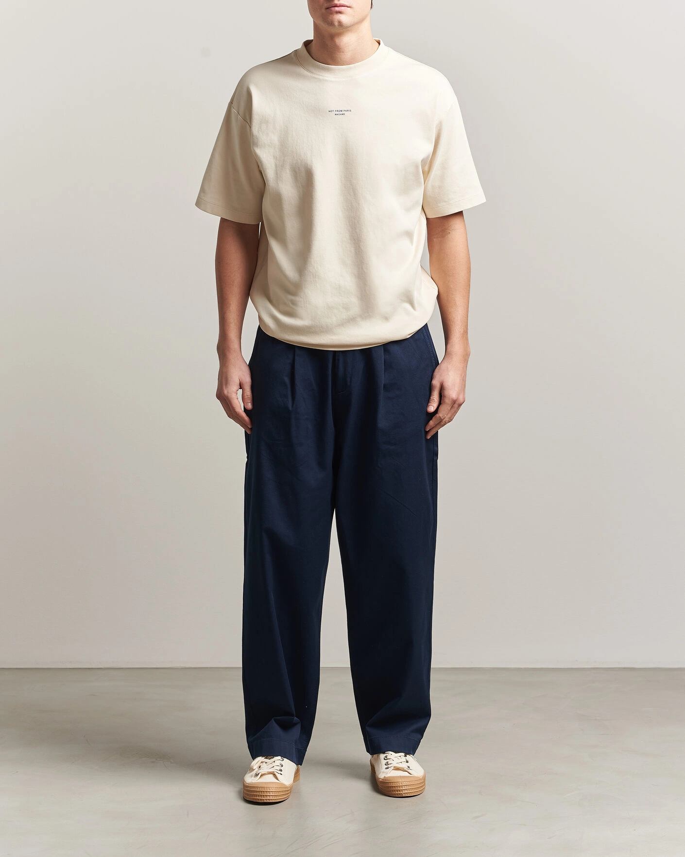 Herre | T-Shirts | Drôle de Monsieur | Classic Slogan T-Shirt Sand