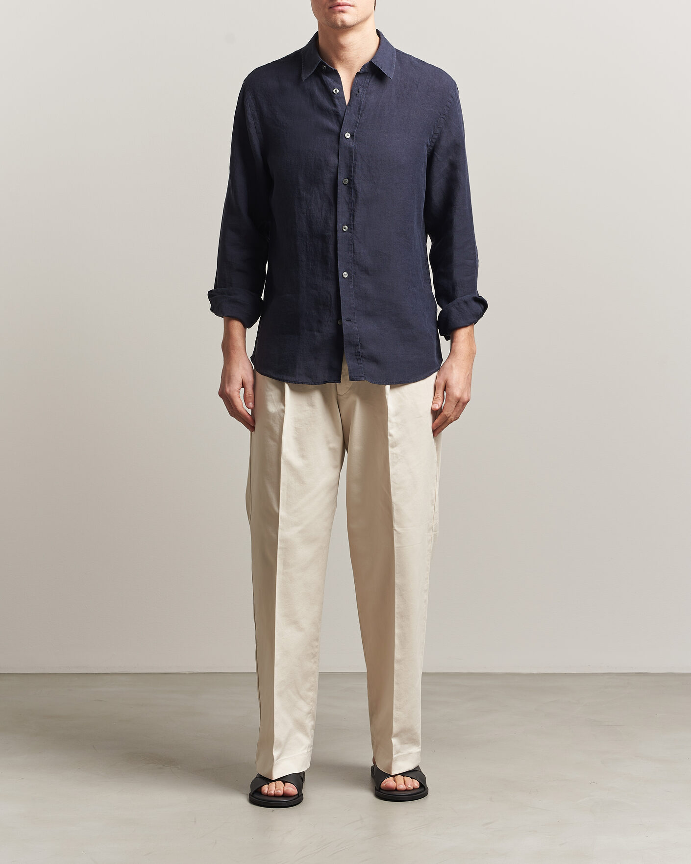 Herre | Skjorter | Tiger of Sweden | Spenser Linen Shirt Midnight Blue