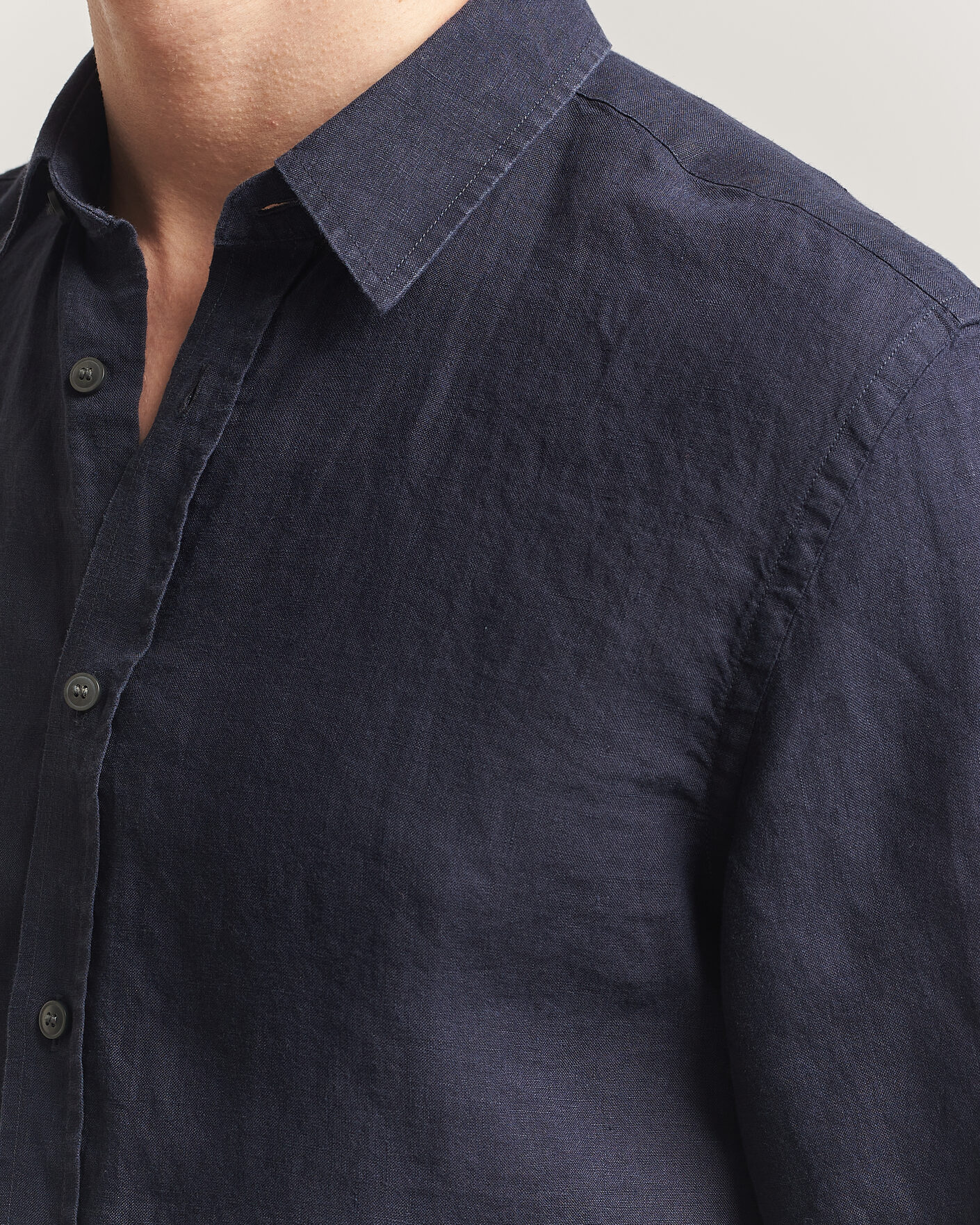 Herre | Skjorter | Tiger of Sweden | Spenser Linen Shirt Midnight Blue