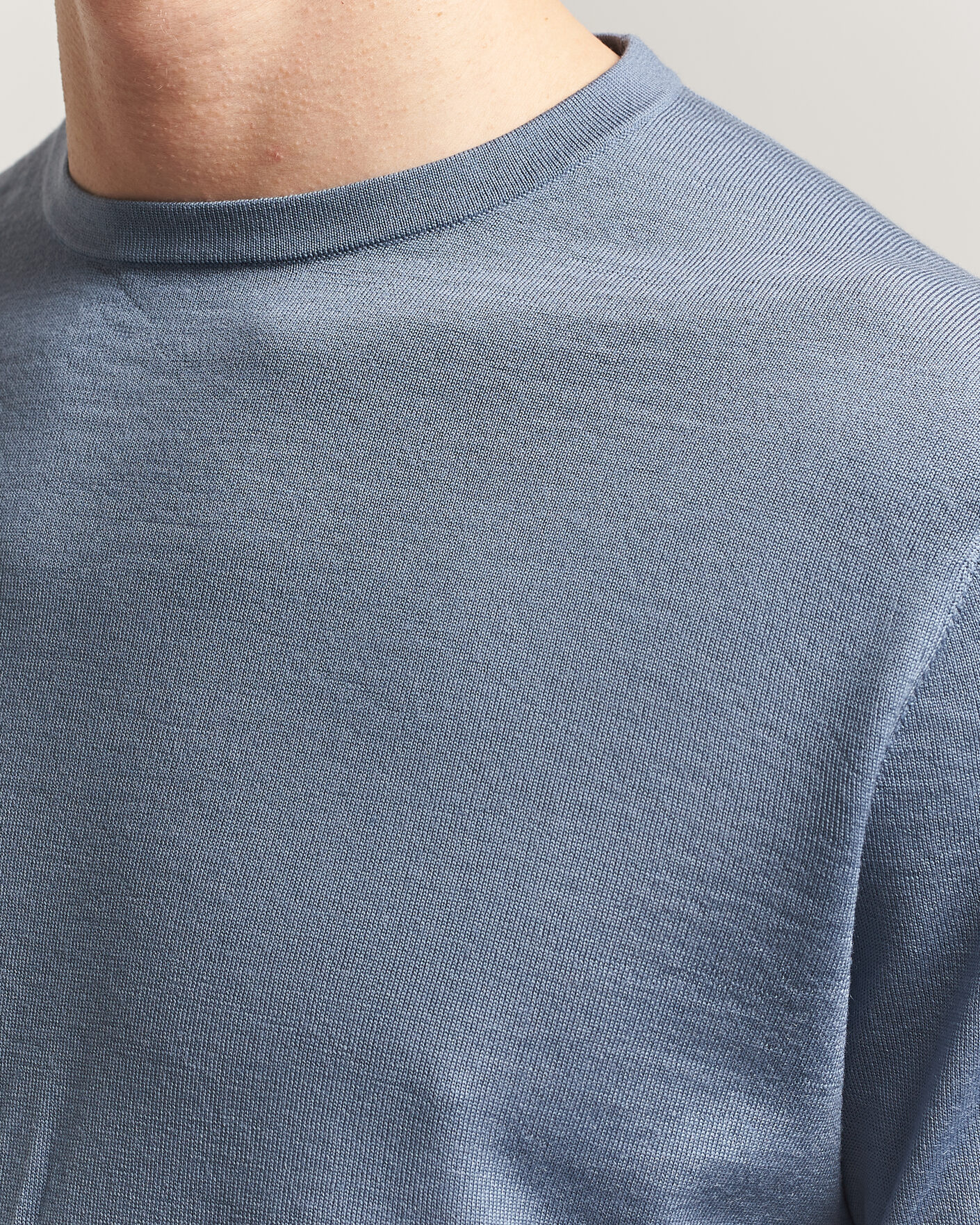 Herre | Trøjer | Tiger of Sweden | Connor Merino Knitted Crew Neck Dull Blue