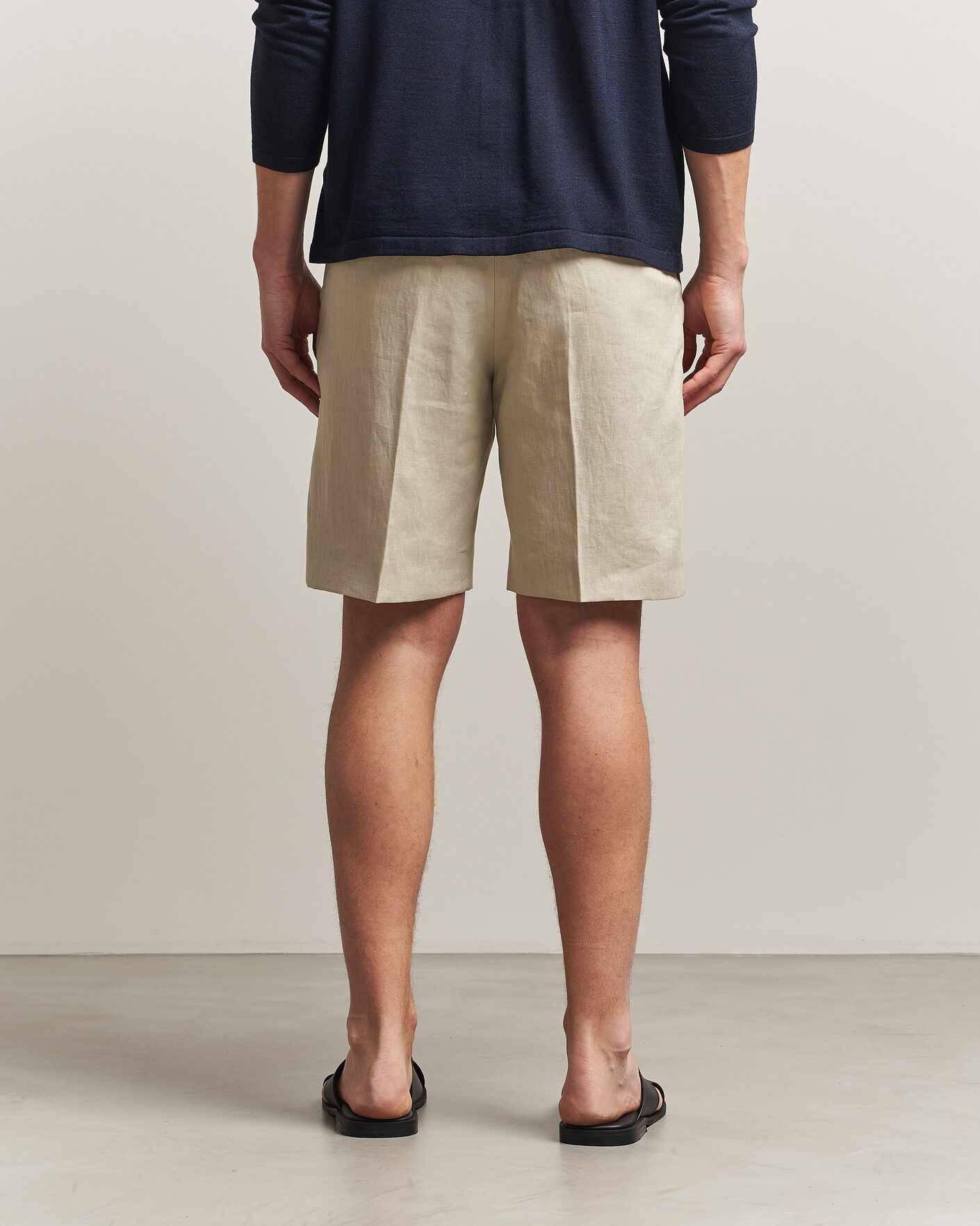 Herre | Shorts | Tiger of Sweden | Troy Pleated Linen Shorts Cream Sand