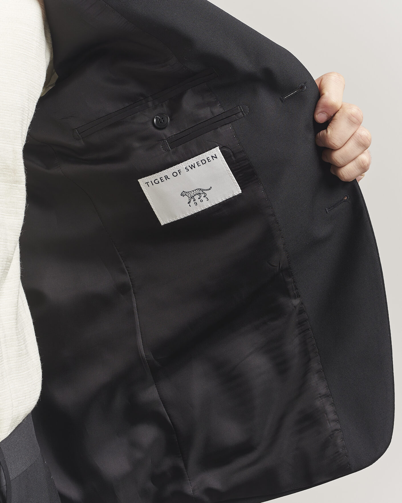 Herre | Blazere & jakker | Tiger of Sweden | Jamie Wool Travel Suit Blazer Black