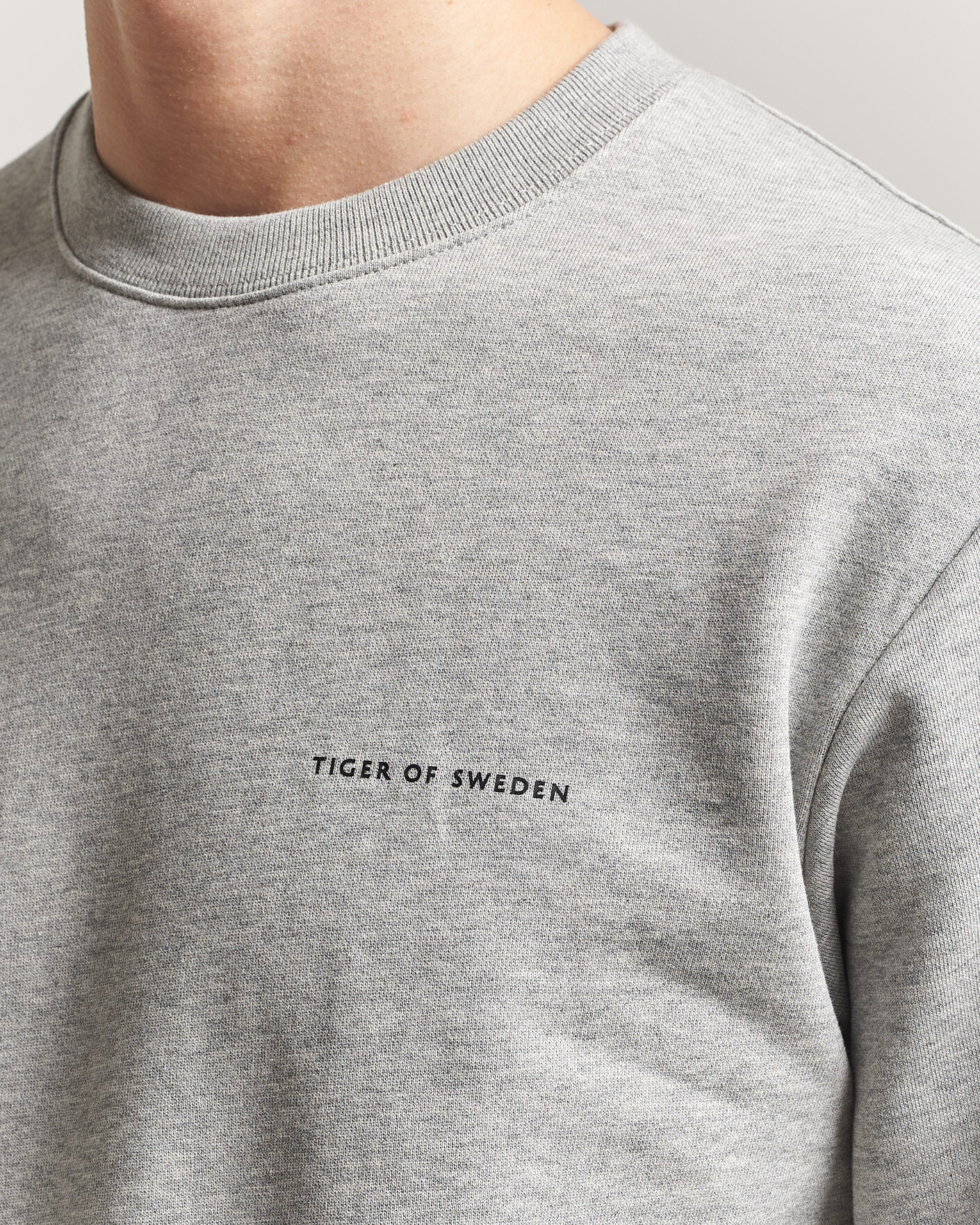 Herre | Trøjer | Tiger of Sweden | Emerson Crew Neck Sweatshirt Grey Melange