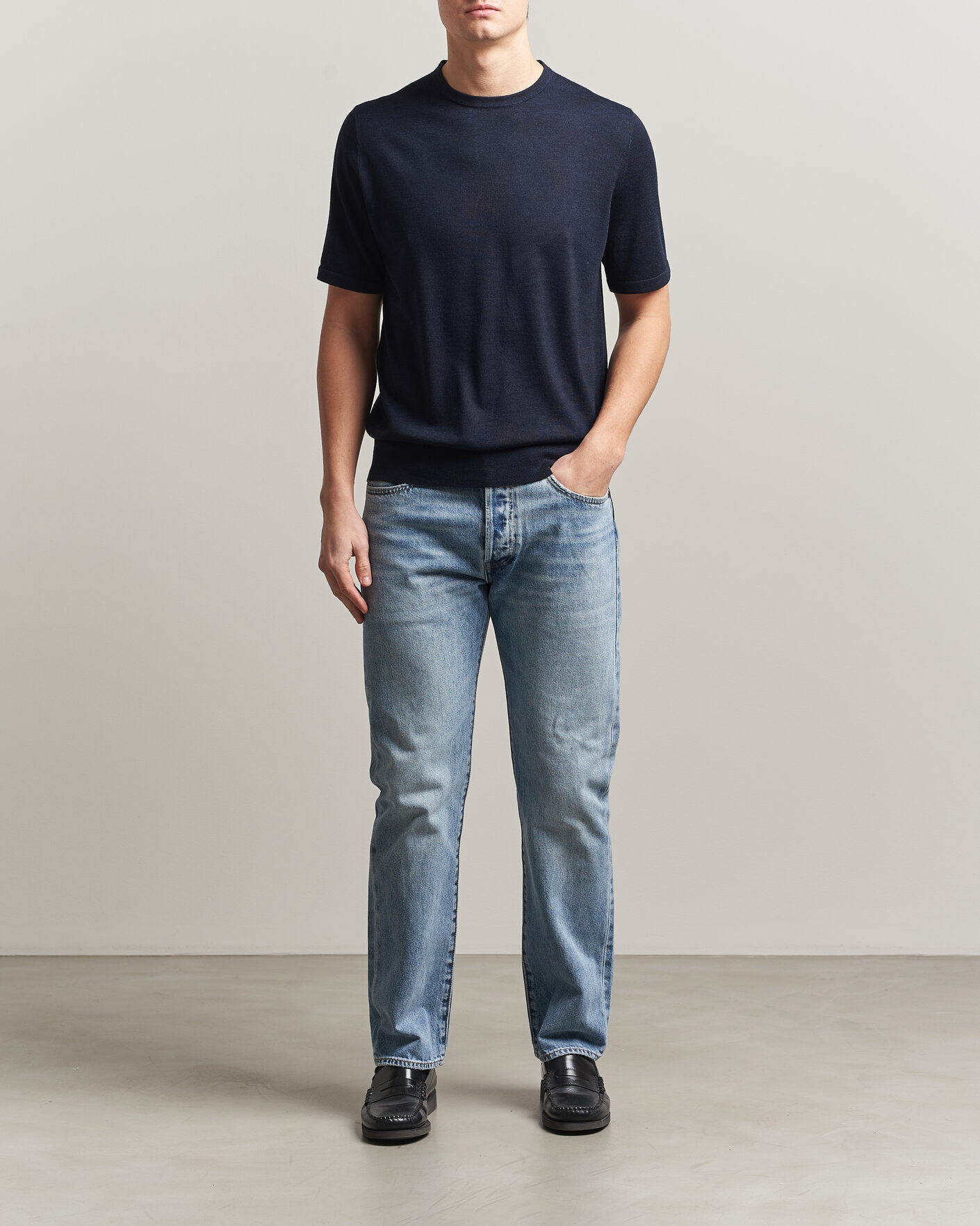 Herre | T-Shirts | Tiger of Sweden | Connor Knitted Crew Neck T-Shirt Light Ink