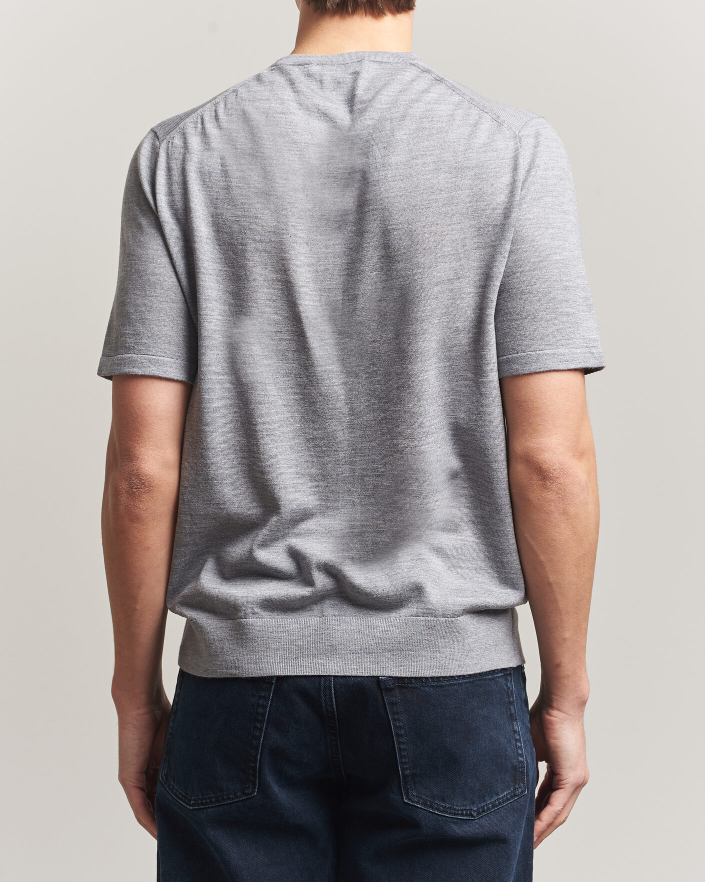 Herre | T-Shirts | Tiger of Sweden | Connor Knitted Crew Neck T-Shirt Grey Melange