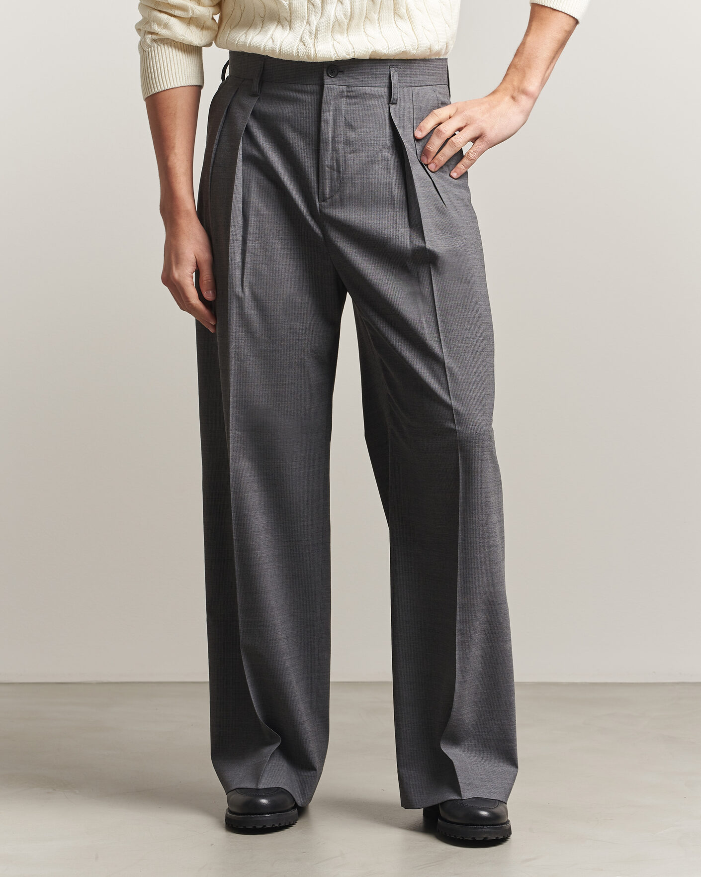 Herre | Bukser | Filippa K | Milo Wide Wool Pinstriped Trousers Mid Grey