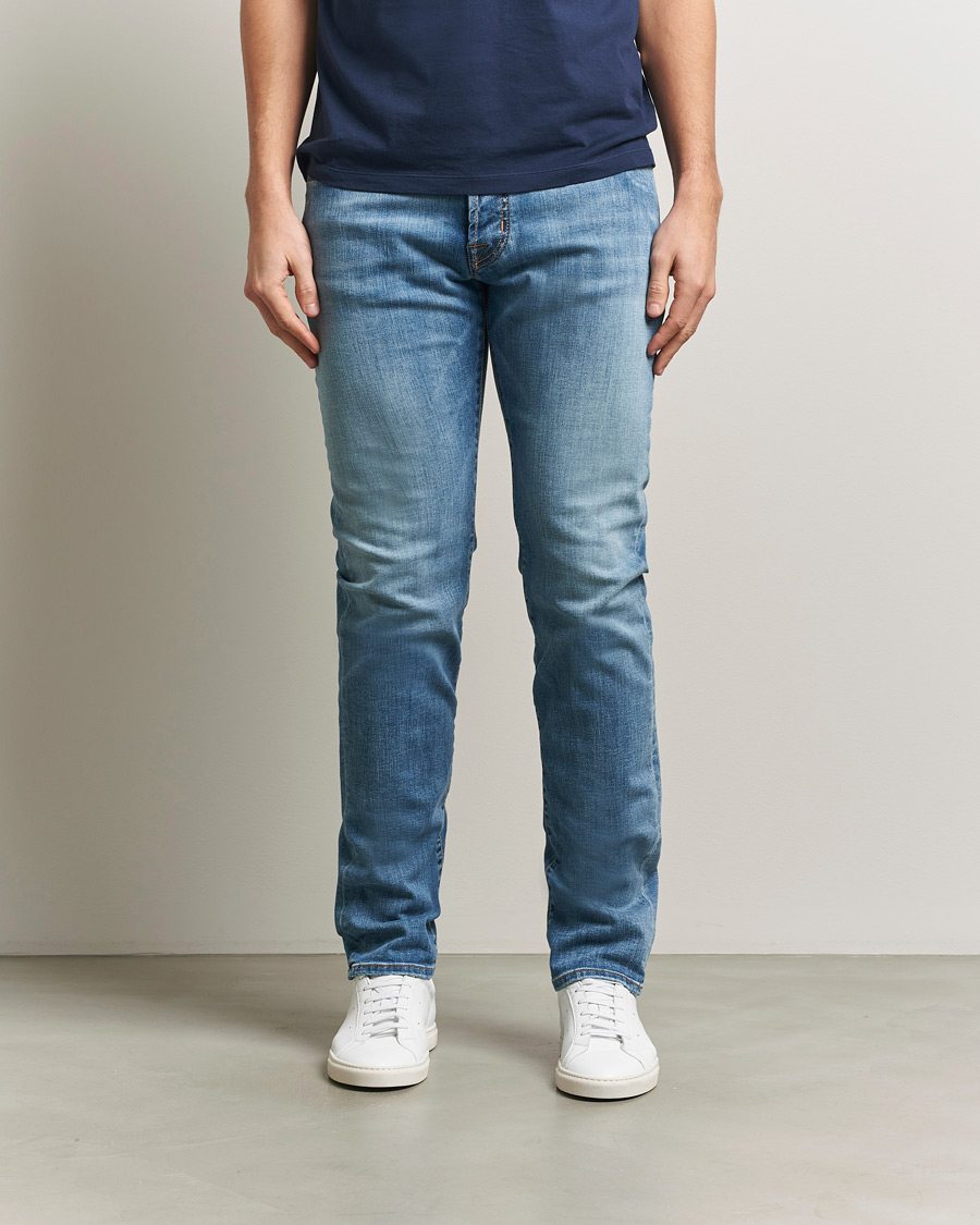 Herre | Bukser | Jacob Cohën | Bard Slim Fit Stretch Porsche Patch Jeans Mid Blue