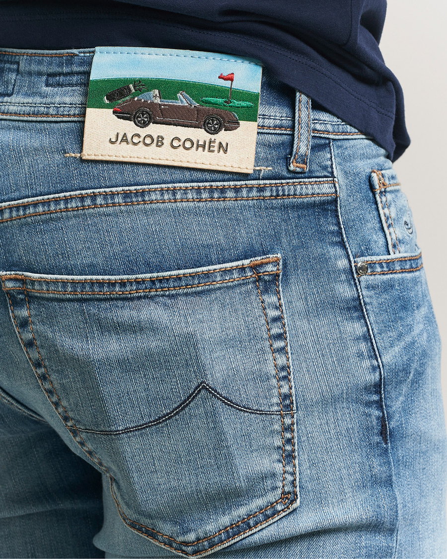 Herre | Bukser | Jacob Cohën | Bard Slim Fit Stretch Porsche Patch Jeans Mid Blue